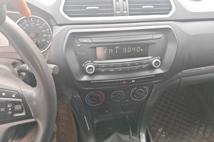 Used Great Wall Wingle 5 2021 1.5T Two-Wheel Drive "Dry Meal" Edition Value Model with a 1680mm Cargo Bed Equipped with GW4G15K Engine