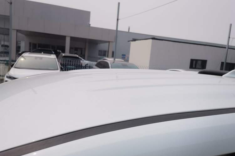 Used Radar King Kong 2025 430 km Two-Wheel Drive Standard Box – Lucky King Roof