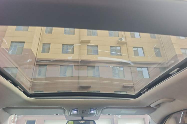 Used Kia Sportage R 2018 2.0L Automatic Smart Luxury Version China V Standard Headliner