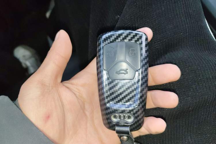 Used Audi Q5L 2020 Updated 40 TFSI Prestige Fashion Edition