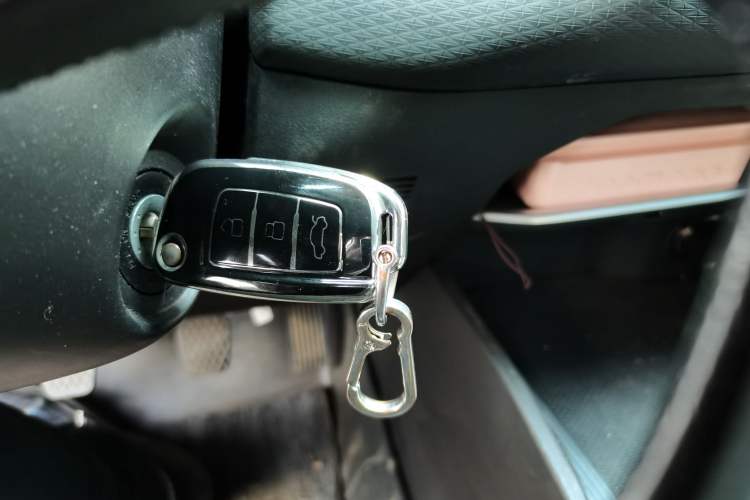 Used Geely Auto Emgrand 2025 4th Generation 1.5L Manual – Dragon Edition