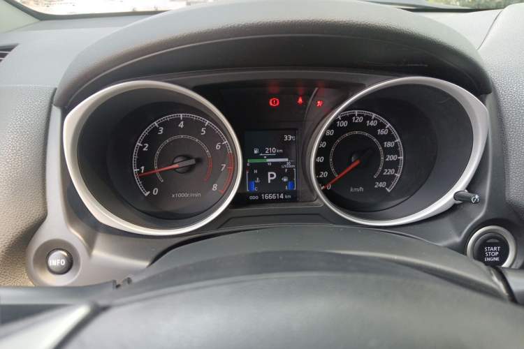 Used Mitsubishi ASX 2013 2.0L CVT Two-Wheel Drive Luxury Edition