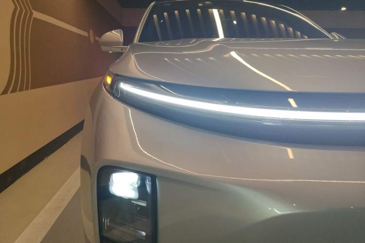 Used Li Auto L7 2023 Pro Model
