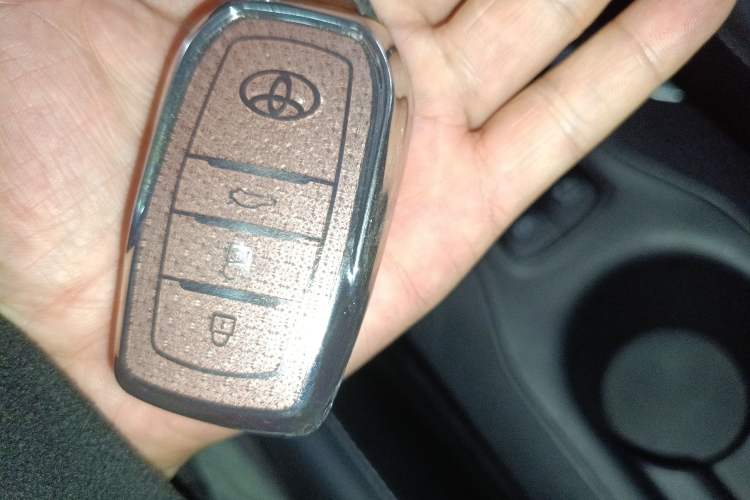 Used Toyota Corolla 2024 1.8L Smart Electric Hybrid Dual-Engine Elite Edition