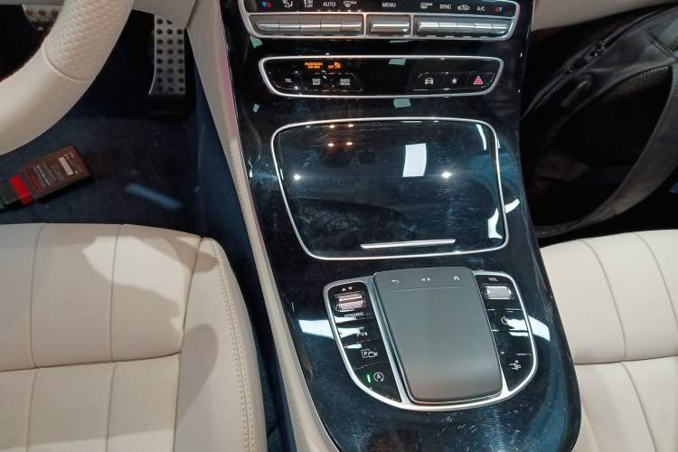 Used Mercedes-Benz E-Class (Import) 2023 E 260 Coupe