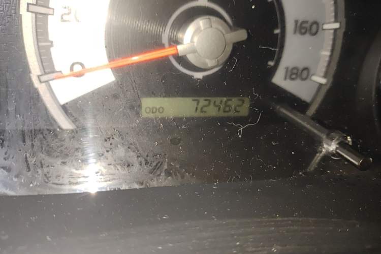 Used Toyota FJ Cruiser 2018 4.0 Automatic Middle East Odometer Close Up