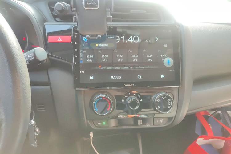 Used Honda Fit 2014 1.5L LX CVT Comfort Model
