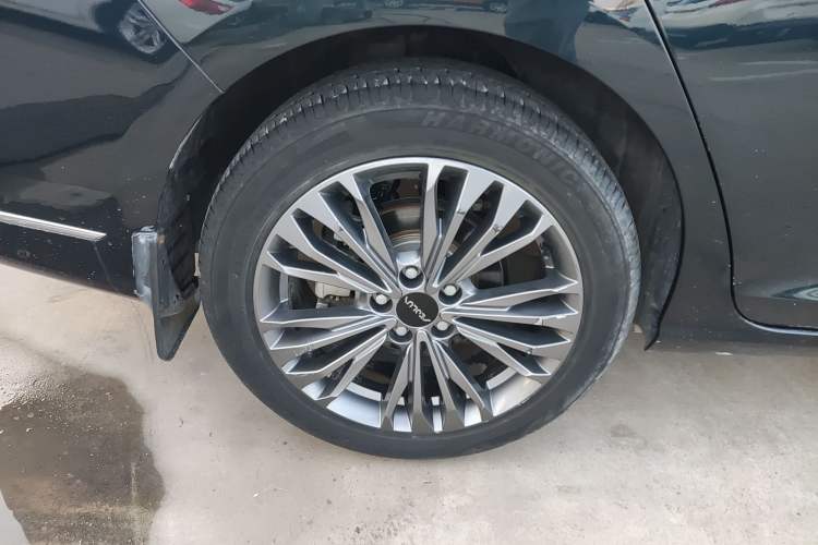 Used Dongfeng Aeolus Yixuan MAX 2023 1.5T Super-Powered Dad Edition