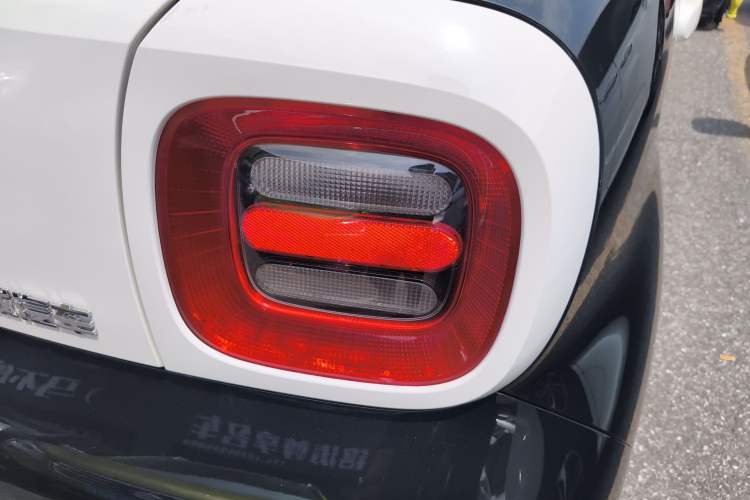 Used ORA Black Cat 2021 351 km Standard Version