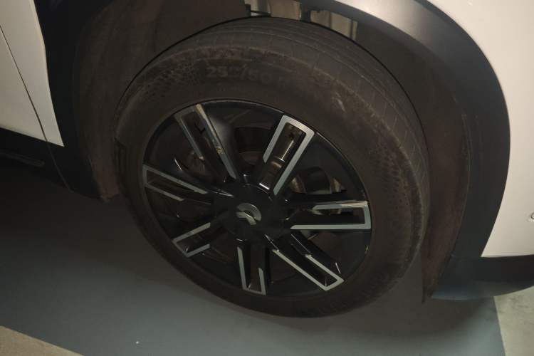 Used Nio EC6 2022 75 kWh Sport Edition
