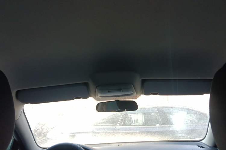 Used Bestune B30 2016 1.6L manual Comfort trim level Headliner