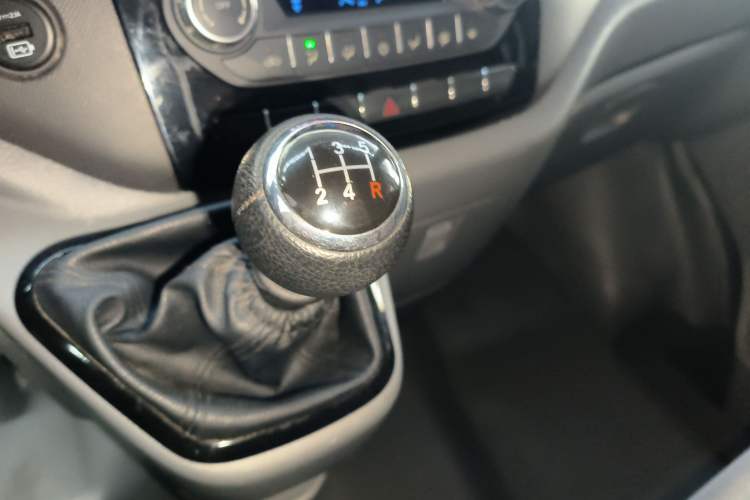 Used Foton Toano 2019 2.5T E54J25TC3
