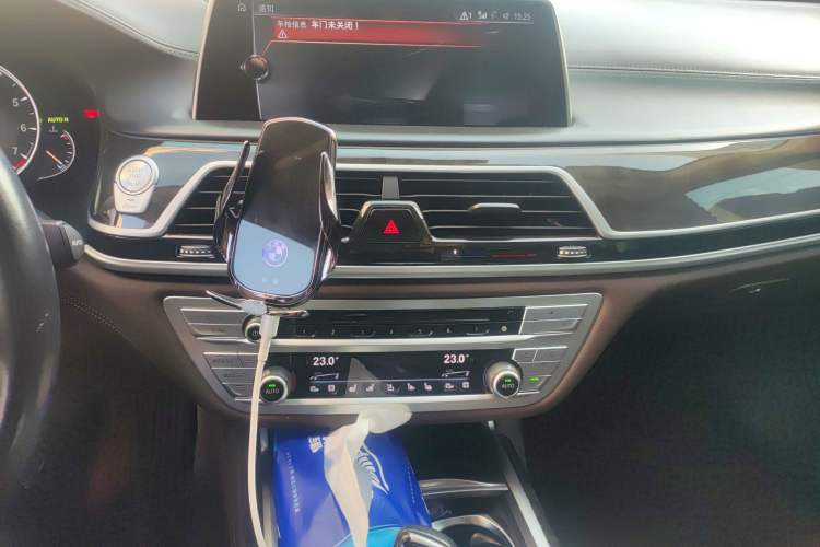 Used BMW 7 Series 2016 740Li Luxury Edition
