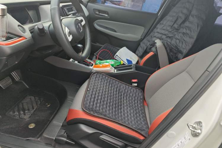 Used Honda LIFE 2023 1.5L CVT SPORT Exciting Edition Left Front Seat