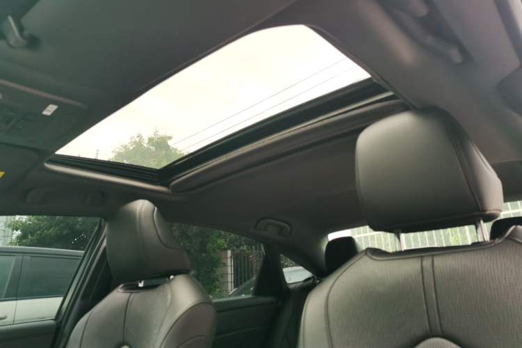 Used Toyota Avalon 2023 2.5L Luxury Edition
