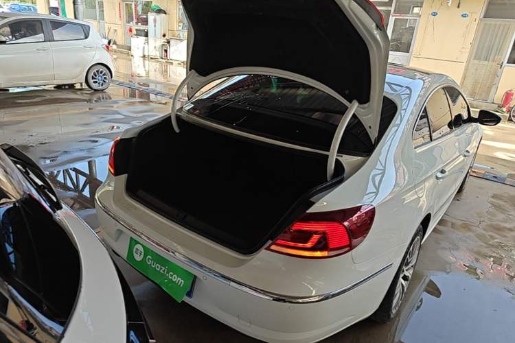Used Volkswagen FAW-Volkswagen CC 2016 1.8TSI Luxury Model
