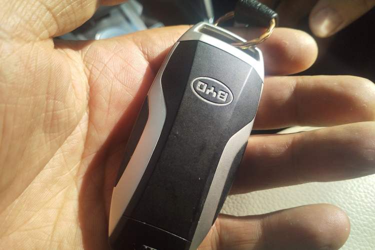 Used BYD Song Pro 2019 1.5T Automatic Prestige Model Vehicle Key