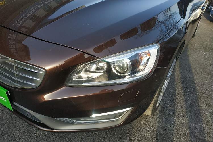 Used Volvo S60 2017 S60L T5 Intelligent Drive Edition Left Front Headlight