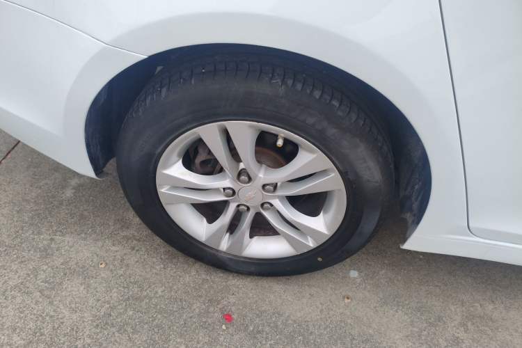 Used Chevrolet Cruze 2015 1.5L Classic SE AT
