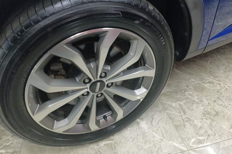 Used Wey VV6 2018 2.0T Two-Wheel Drive Flagship Version China V Standard