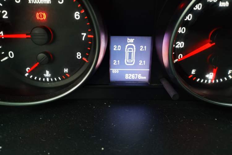 Used Haval H6 2016 Upgraded Model 1.5T Manual Two-Wheel Drive Elite Version
