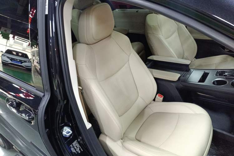 Used Toyota Sienna 2021 2.5L Hybrid Ultimate Edition
