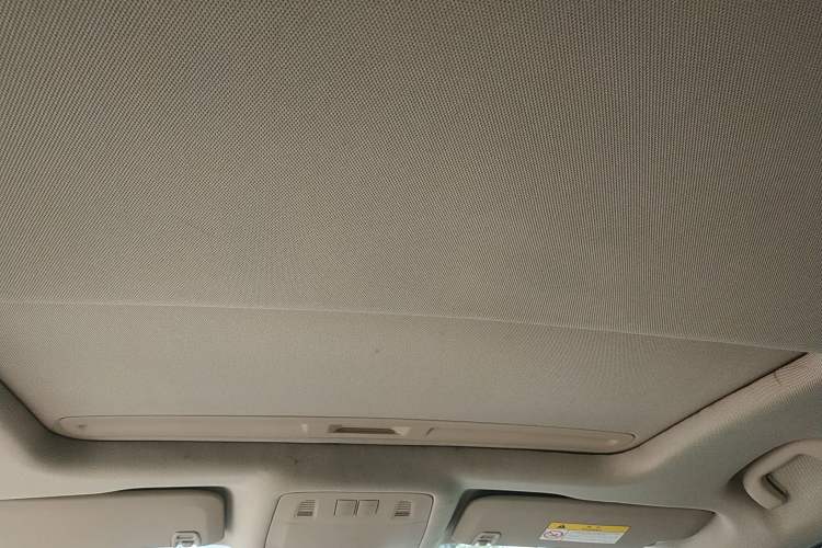 Used Buick Regal 2014 2.0L Leading Fashion Edition Headliner