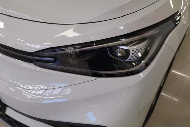 Used Volkswagen ID.4 X 2025 Smart Version Pure & Intelligent Enjoyment Edition