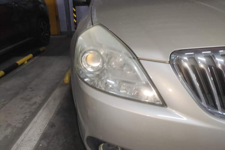 Used Buick Excelle 2013 1.5L Automatic Classic Model
