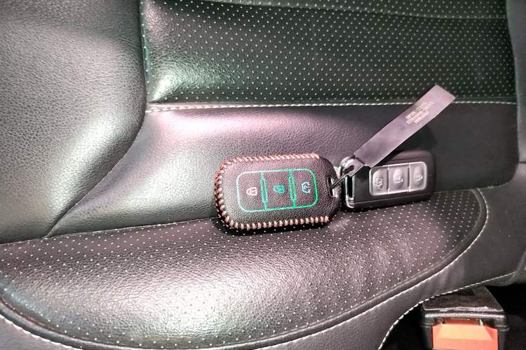 Used Dongfeng Fengon 580 2017 1.5T CVT Smart Style Model