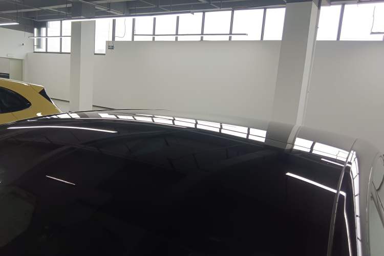 Used Avatr 12 2025 Ultra Extended-Range Edition Roof