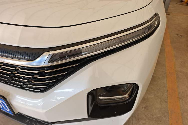 Used Baojun Valli 2021 1.5T Naqu Starry Sky CVT Flagship Model Left Front Headlight