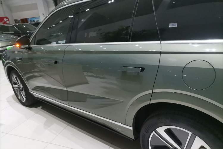 Used Wey Lanshan 2025 Four-Wheel Drive Max
