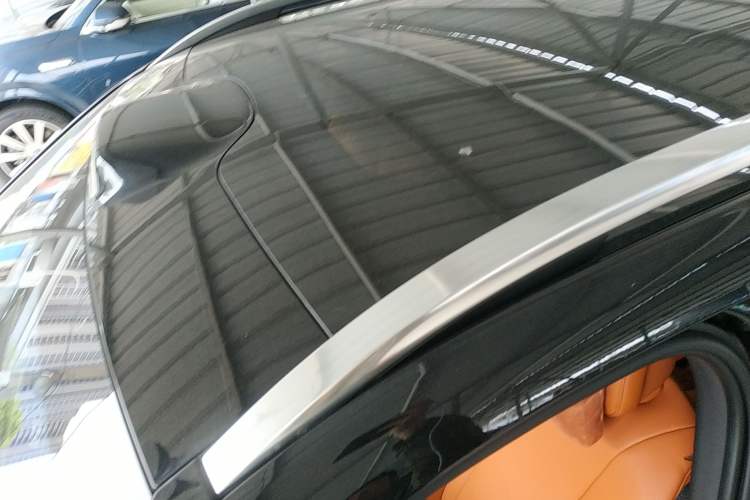 Used Hima AITO M9 2025 Extended-Range Ultra Version 52 kWh 6-Seater
