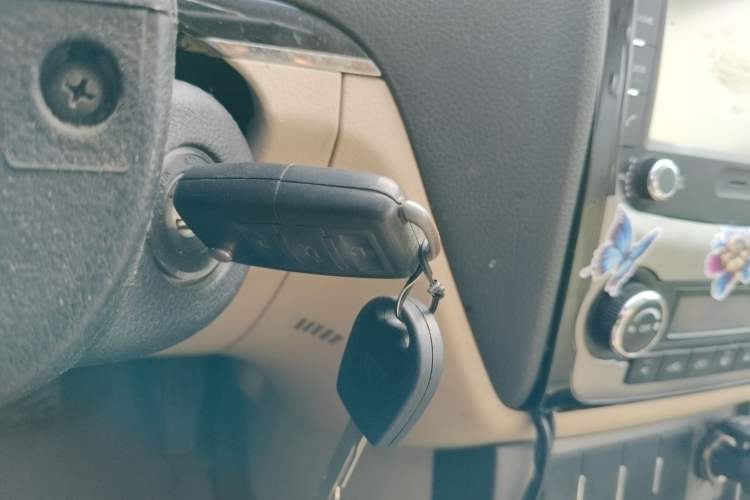 Used Geely Auto Classic Emgrand 2013 Sedan 1.8L CVT Prestige Model