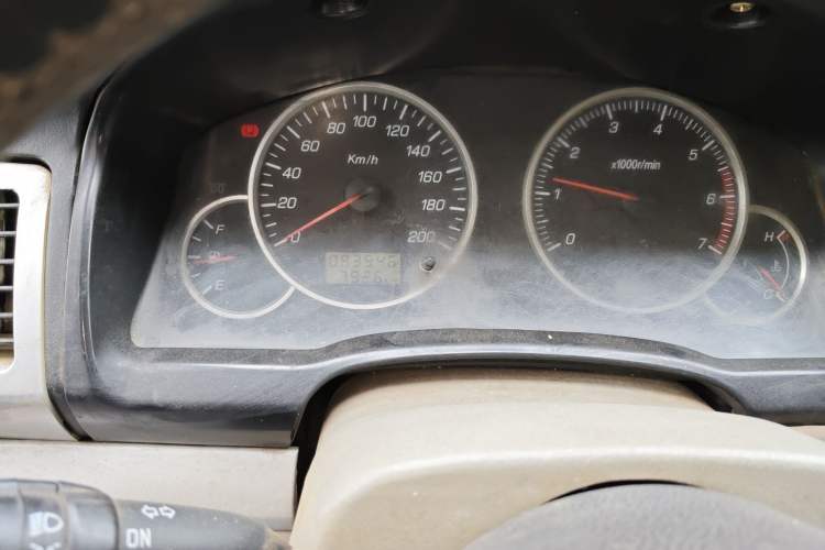 Used Huanghai Challenger SUV 2010 2.0L Two-Wheel Drive DD6490P
