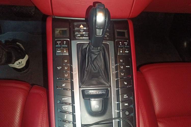 Used Porsche Macan 2017 Macan 2.0T