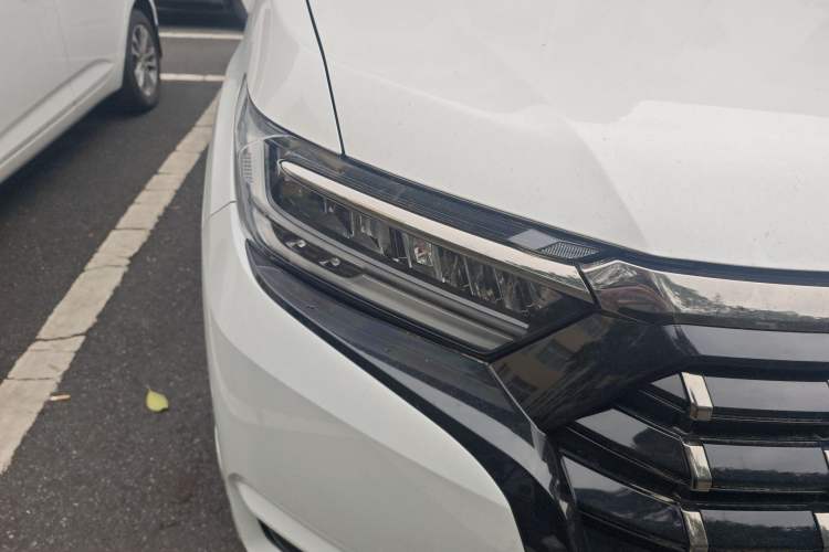 Used Honda Elysion 2022 2.0L eHEV Luxury Edition