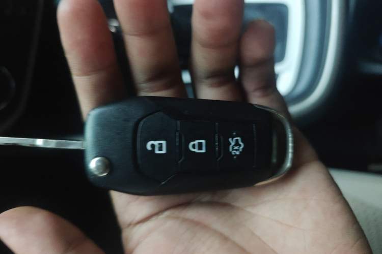 Used Ford Escort 2017 Revised Version 1.5L Automatic Comfort Edition Vehicle Key