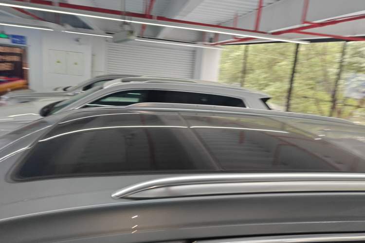 Used Cadillac XT6 2022 2.0T Six-Seater Four-Wheel Drive Luxury Version
