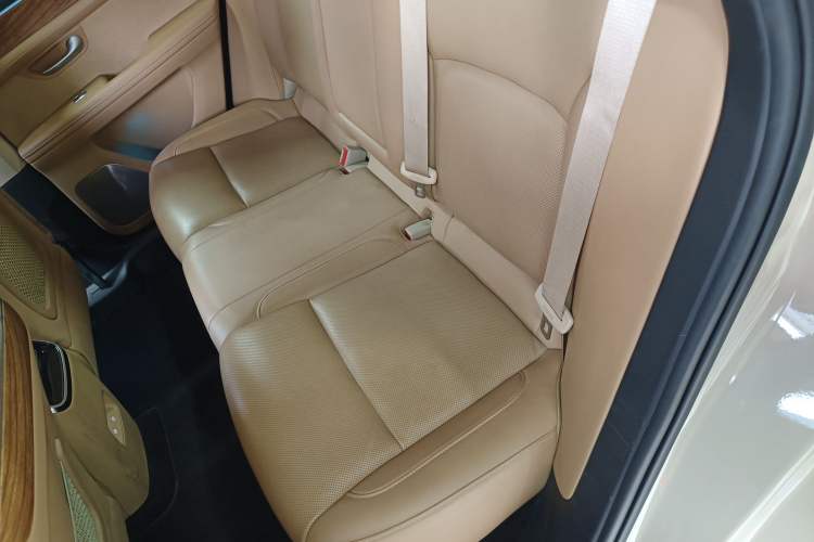 Used Hima AITO M5 2022 Pure Electric All-Wheel-Drive Performance Edition
