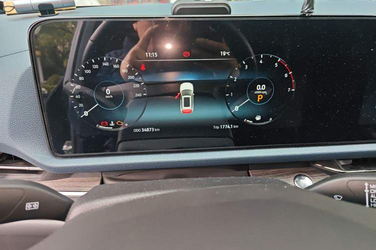 Used Ford Equator Sport 2022 Facelift EcoBoost 170 Prestige Model Instrument Cluster