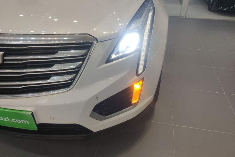 Used Cadillac XT5 2016 25T Luxury Model