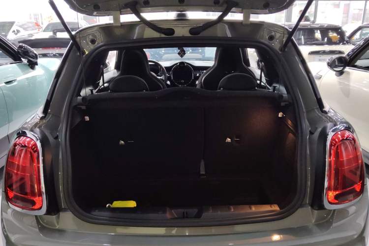 Used MINI MINI 2021 1.5T COOPER Racing Driver