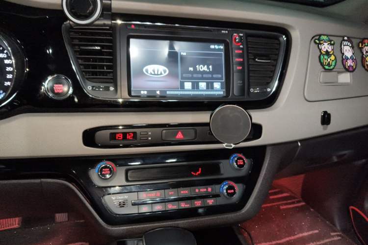 Used Kia Carnival 2017 2.2T Flagship Edition China V Standard
