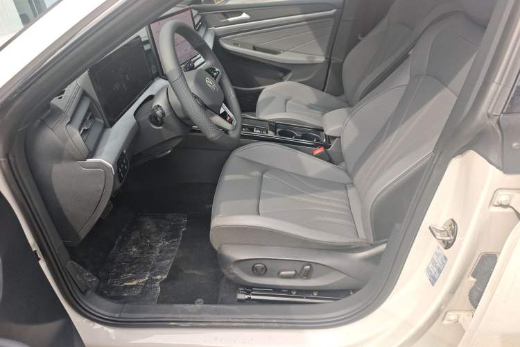 Used Volkswagen Lamando 2026 Lavida L GTS 380TSI Lingfeng Millionth Anniversary Edition
