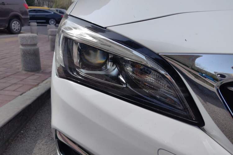 Used Buick Verano 2018 Sedan 20T Dual-Clutch Leading Model
