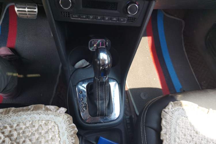 Used Volkswagen Polo 2012 1.6L Cross Polo Automatic Transmission