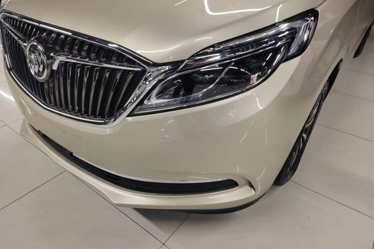 Used Buick GL8 2017 ES 28T Luxury Model China V Standard