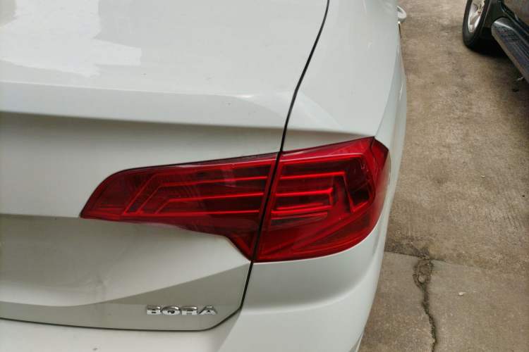 Used Volkswagen Bora 2018 1.5L Automatic Fashion Model